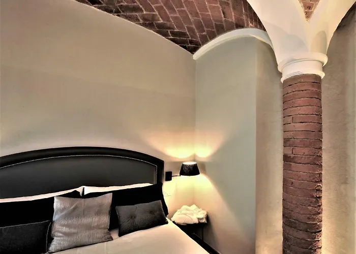 Couette-café Fico Bologna 453 3*